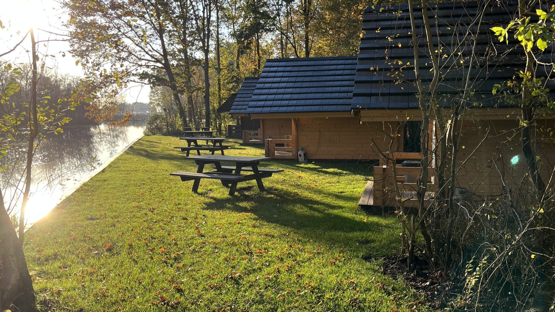 Trekkershutten Weeribben nieuw.JPG